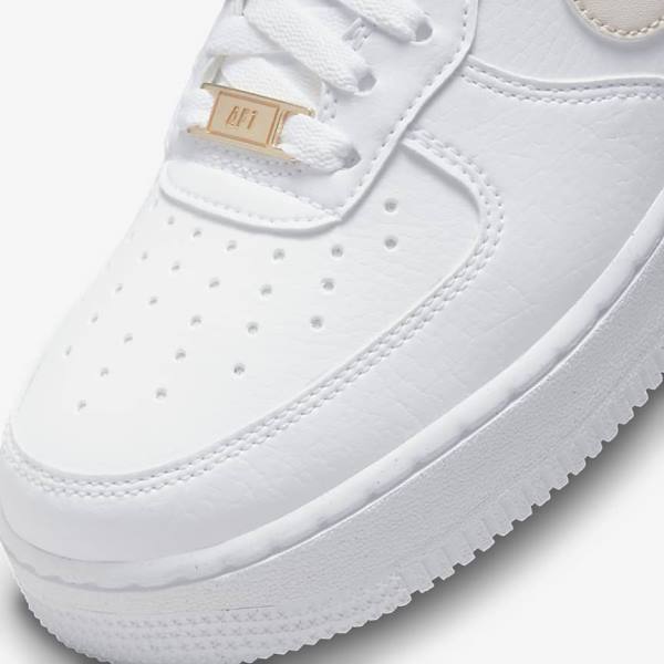 Nike Air Force 1 Muške Tenisice Bijele Zelene Metalne Srebrne Crvene | NK376GBY