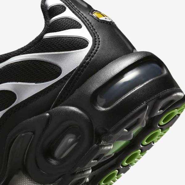 Nike Air Max Plus Older Dječje Tenisice Crne Zelene Metalne Srebrne Crne | NK345CLI