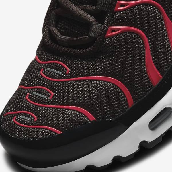 Nike Air Max Plus Older Dječje Tenisice Sive Crvene Bijele Crne | NK527XMN