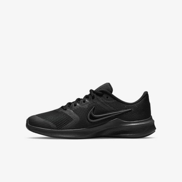 Nike Downshifter 11 Older Road Dječje Tenisice Crne Tamno Sive | NK618SGH