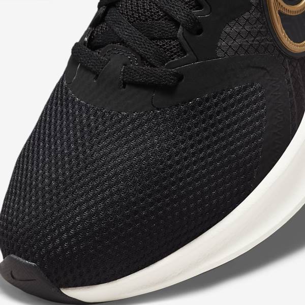 Nike Downshifter 11 Road Ženske Tenisice Za Trčanje Crne Tamno Sive Metalne Bakrene | NK416ETW