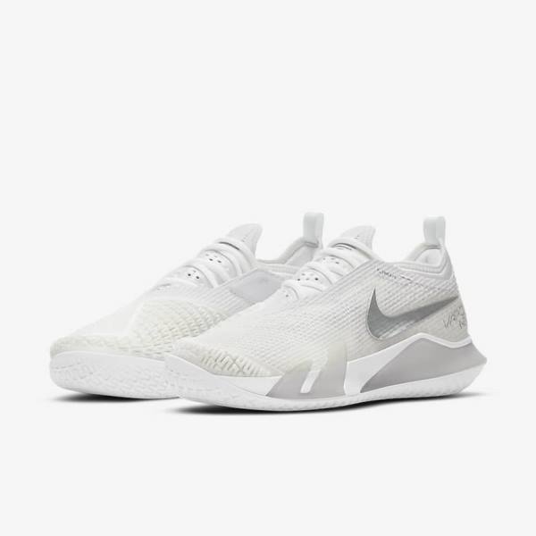 Nike NikeCourt React Vapor NXT Hard Court Ženske Tenisice Za Tenis Bijele Sive Metalne Srebrne | NK764KNG