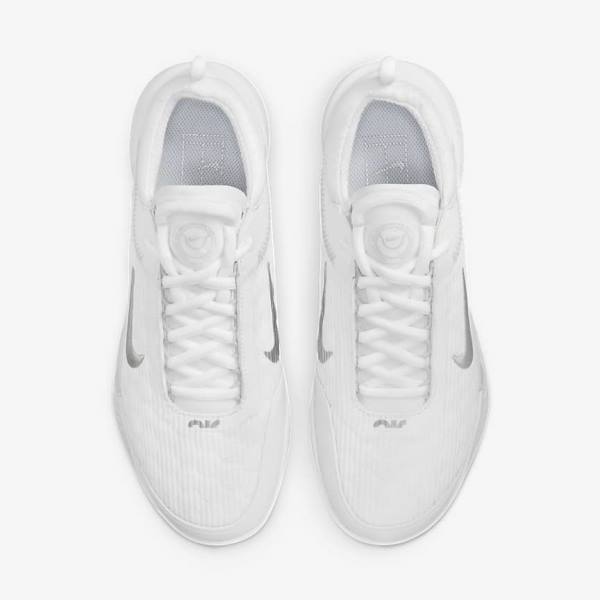 Nike NikeCourt Zoom NXT Hard Court Ženske Tenisice Za Tenis Bijele Sive Metalne Srebrne | NK059CUI