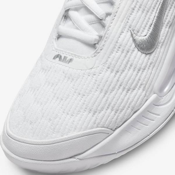 Nike NikeCourt Zoom NXT Hard Court Ženske Tenisice Za Tenis Bijele Sive Metalne Srebrne | NK059CUI