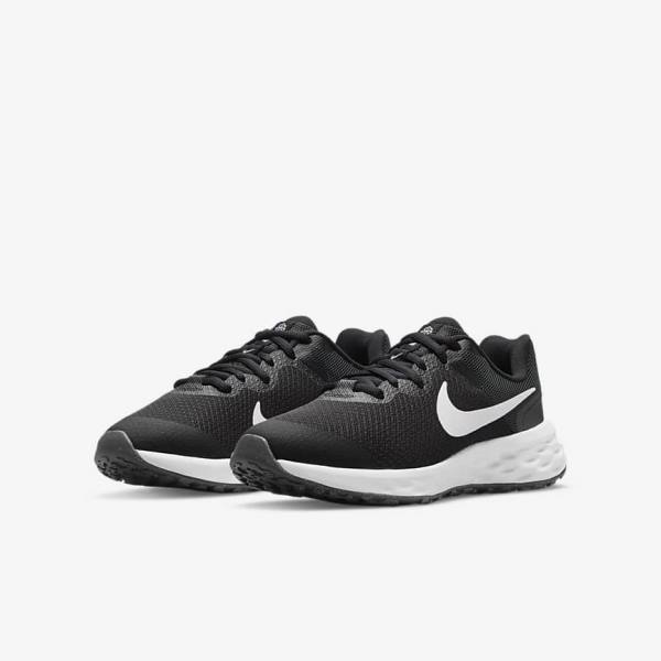 Nike Revolution 6 Older Road Dječje Tenisice Za Trčanje Crne Tamno Sive Bijele | NK253WOS