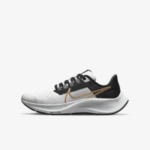 Nike Air Zoom Pegasus 38 Older Road Dječje Tenisice Za Trčanje Svijetlo Sive Metalne Zlatne | NK403ECY